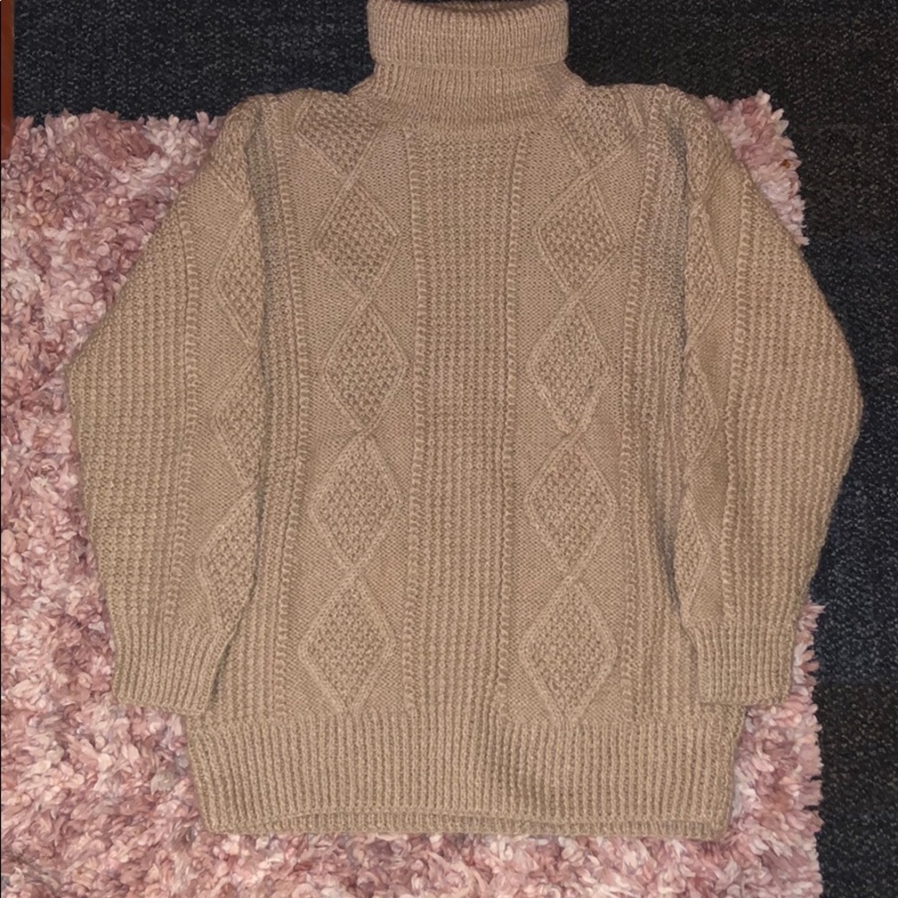 Knitted Turtleneck Sweater Wool (Medium)